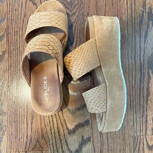 Jslides. Sandals size 8. In original box